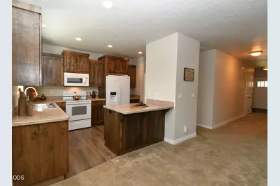 2649 NE Colleen Road, Prineville, OR 97754 - Photo 9