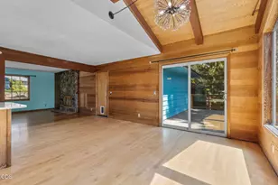 1351 NW Vicksburg Ave, Bend, OR 97703 - Photo 13