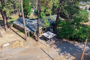 577 Galice Rd, Merlin, OR 97532 - Photo 1