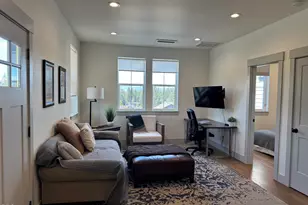 62677 NW Mehama Ct, Bend, OR 97703 - Photo 59