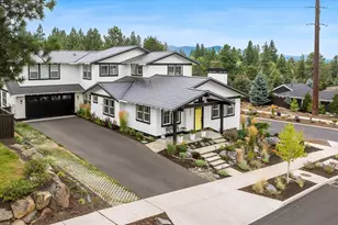 62677 NW Mehama Ct, Bend, OR 97703 - Photo 43