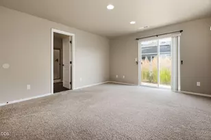 2447 NW Greenwood Ave, Redmond, OR 97756 - Photo 13