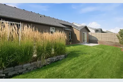 2447 NW Greenwood Avenue, Redmond, OR 97756 - Photo 29