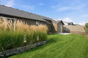 2447 NW Greenwood Ave, Redmond, OR 97756 - Photo 29