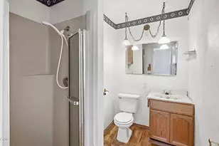 1434 NW Hawthorne Ave, Grants Pass, OR 97526 - Photo 25