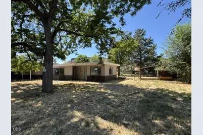 415 NW Locust Street, Prineville, OR 97754 - Photo 3