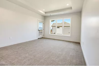 5609 Fallbrook Lane, Medford, OR 97504 - Photo 25