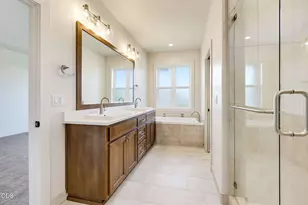 5609 Fallbrook Ln, Medford, OR 97504 - Photo 29