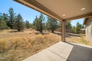 8111 SW High Cone Dr, Terrebonne, OR 97760 - Photo 37