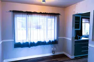 1231 NE A St, Grants Pass, OR 97526 - Photo 5