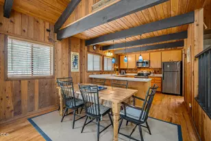 56828 Deschutes Ln, Sunriver, OR 97707 - Photo 3