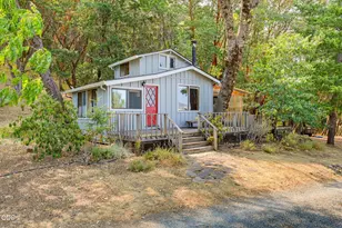 2260 Old Hwy 99 S, Ashland, OR 97520 - Photo 39