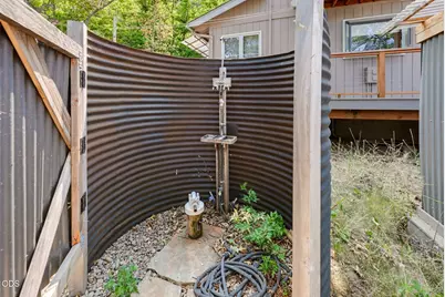 2260 Old Highway 99 S, Ashland, OR 97520 - Photo 27