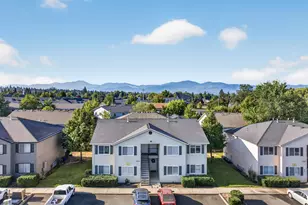 2154 Crater Lake Ave, Medford, OR 97504 - Photo 13