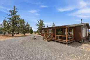 10711 SW Shad Rd, Terrebonne, OR 97760 - Photo 3