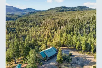 10001 E Antelope Road, Eagle Point, OR 97524 - Photo 45