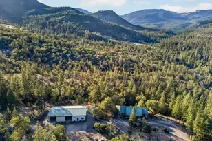 10001 E Antelope Rd, Eagle Point, OR 97524 - Photo 47