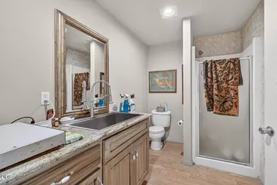 10001 E Antelope Road, Eagle Point, OR 97524 - Photo 27