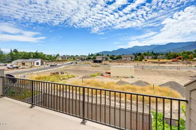 2234 Dollarhide Way, Ashland, OR 97520 - Photo 21