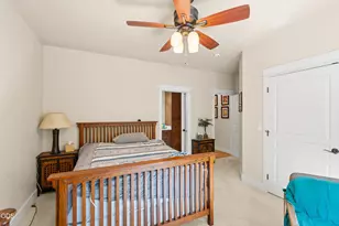803 Buck Point St, Central Point, OR 97502 - Photo 23