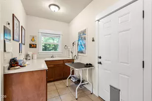 803 Buck Point St, Central Point, OR 97502 - Photo 15