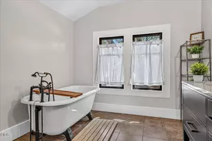 711 N Keene Way Dr, Medford, OR 97504 - Photo 25