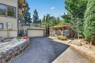 711 N Keene Way Dr, Medford, OR 97504 - Photo 29