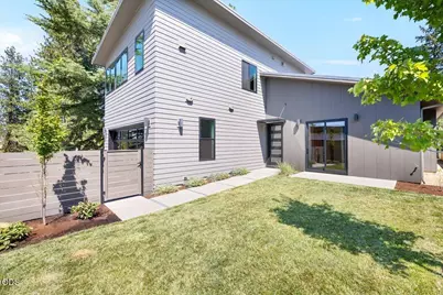 619 Elkader Street, Ashland, OR 97520 - Photo 49