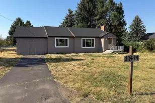 31474 Hwy 70, Bonanza, OR 97623 - Photo 1