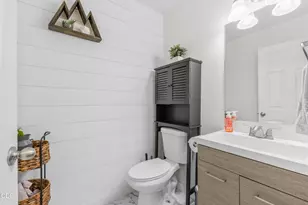 20716 Amber Way, Bend, OR 97701 - Photo 21