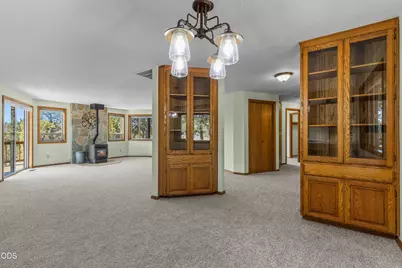 64741 Sylvan Loop, Bend, OR 97701 - Photo 7