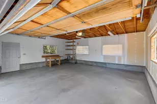 64741 Sylvan Loop, Bend, OR 97701 - Photo 25