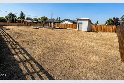 8410 NW 6th Street #N/A, Terrebonne, OR 97760 - Photo 1
