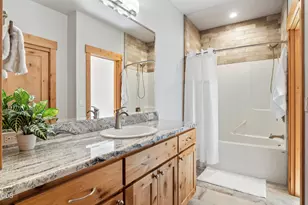 56296 Sable Rock Loop, Bend, OR 97707 - Photo 21