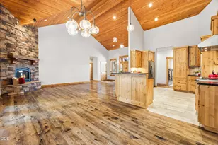 56296 Sable Rock Loop, Bend, OR 97707 - Photo 25