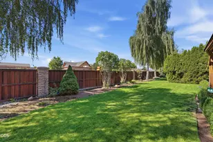 1736 NW Nickernut Pl, Redmond, OR 97756 - Photo 31