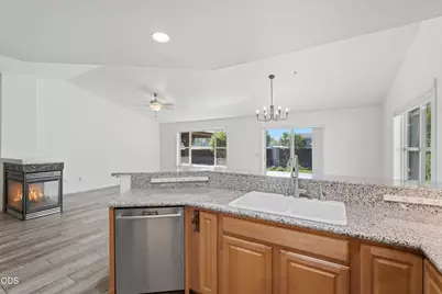 1736 NW Nickernut Place, Redmond, OR 97756 - Photo 11