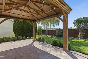 1736 NW Nickernut Pl, Redmond, OR 97756 - Photo 25