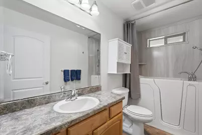 1736 NW Nickernut Place, Redmond, OR 97756 - Photo 21