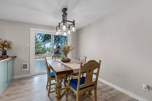 22988 Lariat Ln, Bend, OR 97701 - Photo 5