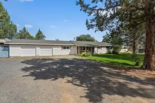 22988 Lariat Ln, Bend, OR 97701 - Photo 27