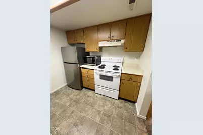 2101 Poplar #30, Medford, OR 97504 - Photo 3