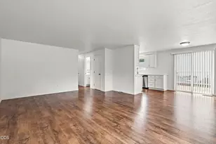 1827 Lillian St, Medford, OR 97501 - Photo 3