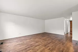 1827 Lillian St, Medford, OR 97501 - Photo 7
