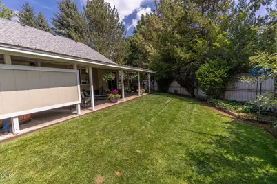 20705 Wishing Well Court, Bend, OR 97701 - Photo 17
