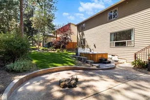 478 NW Flagline Dr, Bend, OR 97703 - Photo 41