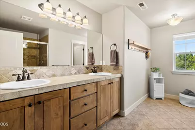 478 NW Flagline Drive, Bend, OR 97703 - Photo 29