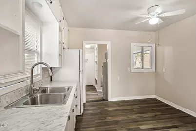 947 SW 14th Street, Redmond, OR 97756 - Photo 9