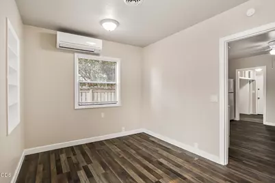947 SW 14th Street, Redmond, OR 97756 - Photo 7
