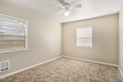 947 SW 14th Street, Redmond, OR 97756 - Photo 13
